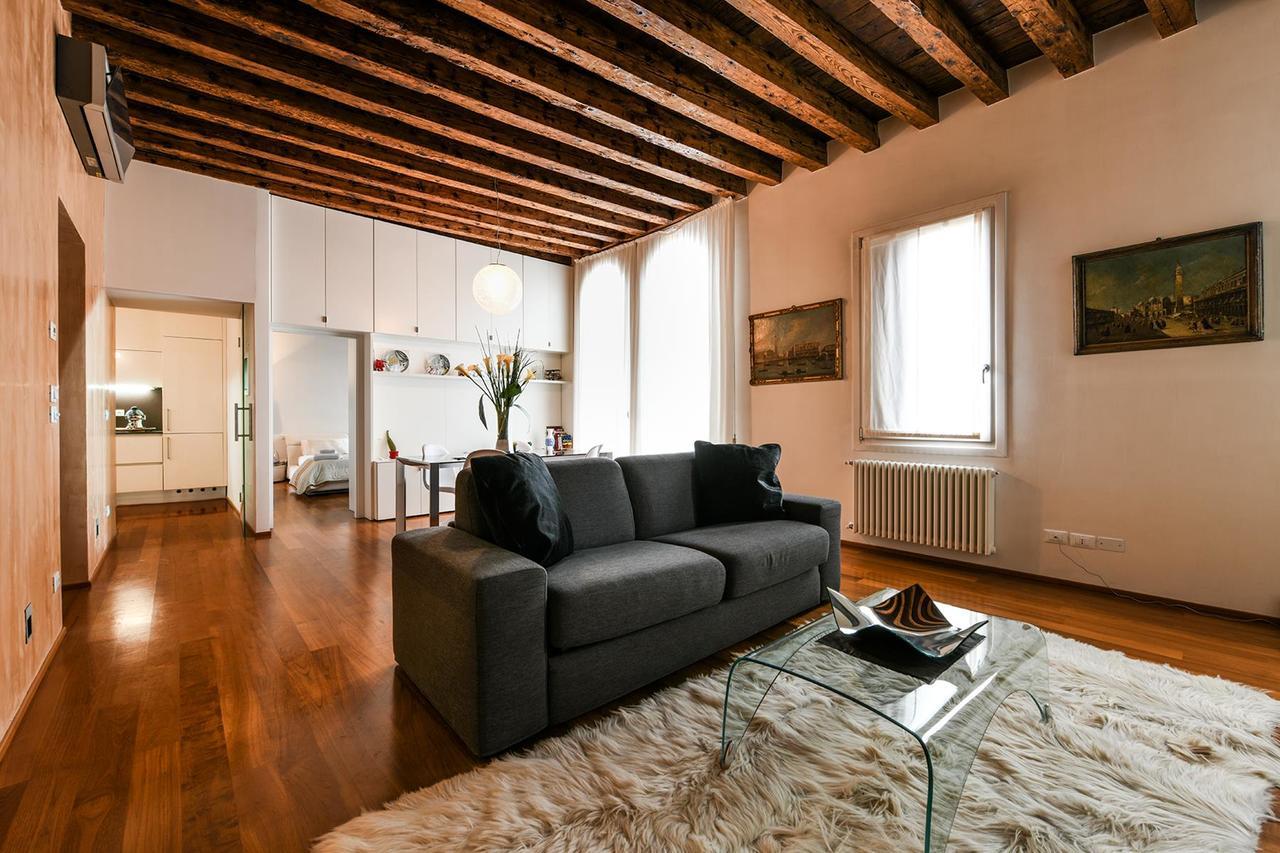 Frari Luxury Apartment Venice Exterior photo
