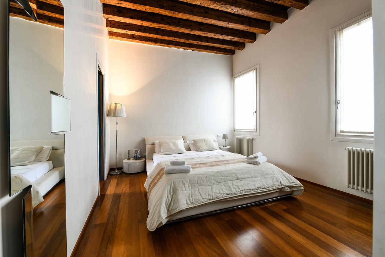 Frari Luxury Apartment Venice Exterior photo