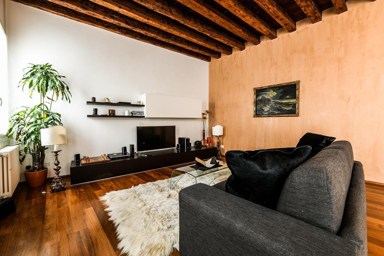 Frari Luxury Apartment Venice Exterior photo